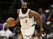 竞技宝-关于今晚洛杉矶快船造点机会——NBA季后赛节点到来；压力陡增；临场指挥获称赞的信息