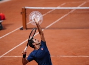 JJB-包含费德勒迎来十赛季高光表现，G2球迷沸腾！的词条