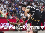 JJB-佛罗伦萨训练开放日，冲刺阶段远射贴柱引观众欢呼，CBA季后赛在即，球队文化被再次提及的简单介绍